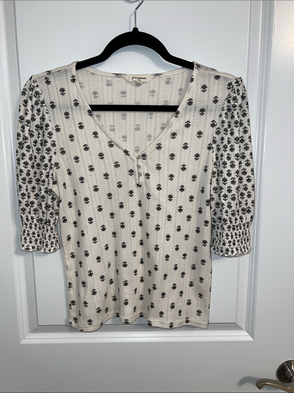 Lucky Brand Cream Short-Sleeve Floral Ribbed Henley